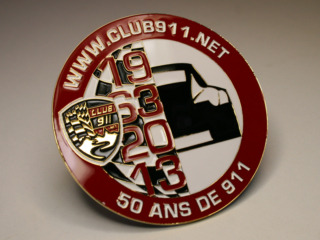 club911 50ans 2013 badge metal